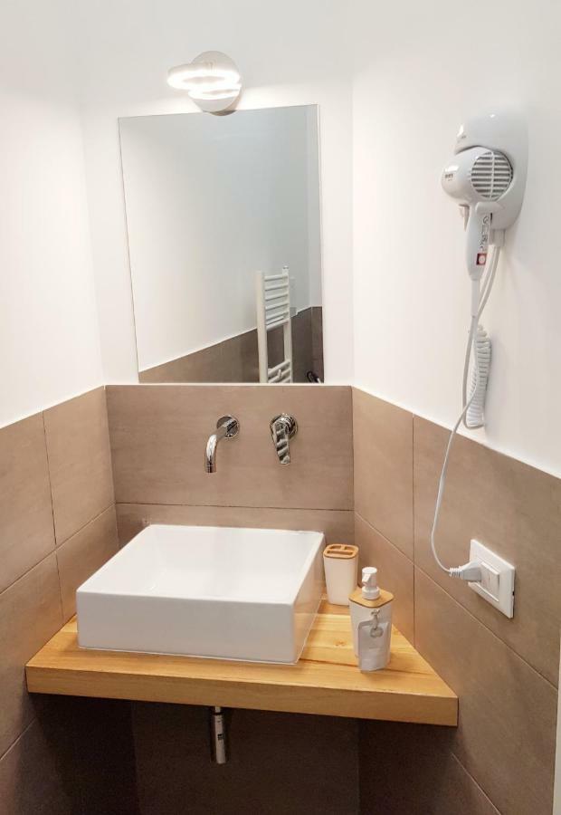 Bed & Breakfast 315 Via Roma Centro 2*